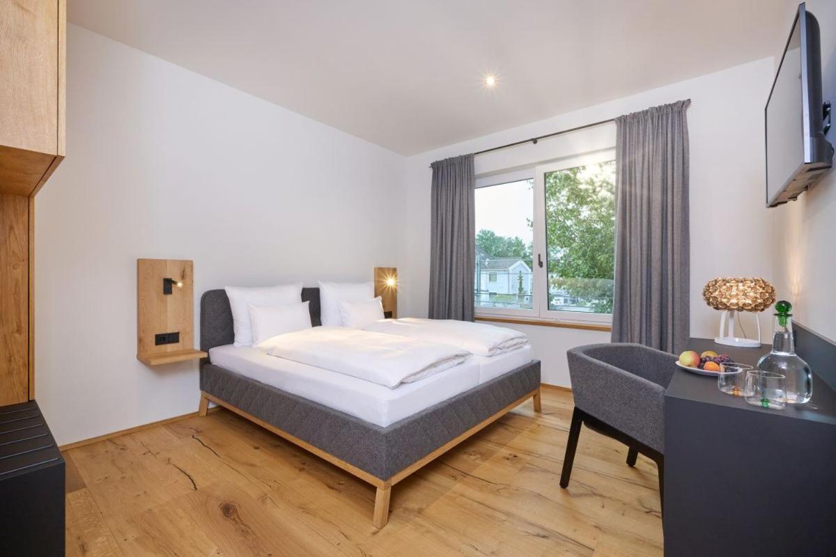 Hotel Der Einrichter Straubing Esterno foto